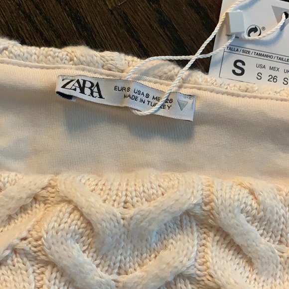 BRAND NEW ZARA 2021 COLLECTION SWEATER TANK - Picture 3 of 3